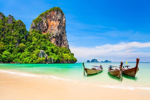 Image from popular destination Phi Phi Islands - Spectacular Rock Formations & Distinct Azure Waters